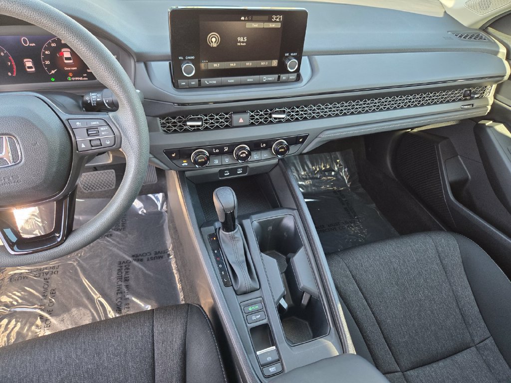 Used 2024 Honda Accord EX image 21