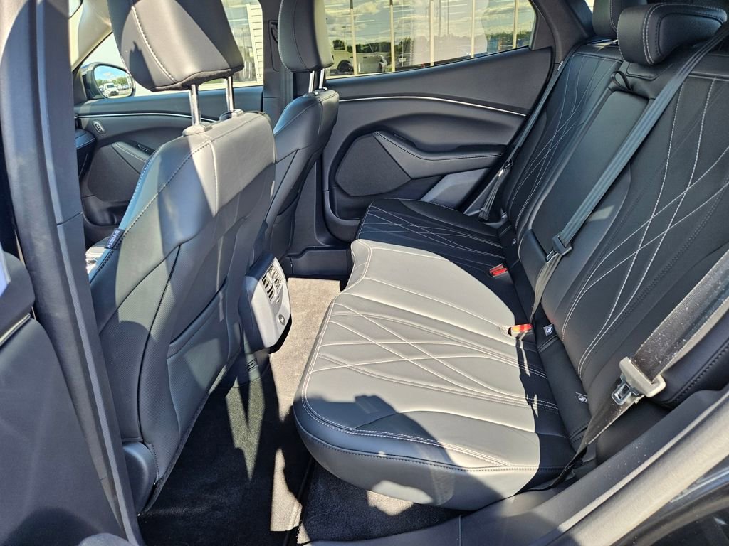 Used 2024 Ford Mustang Mach-E Select image 22