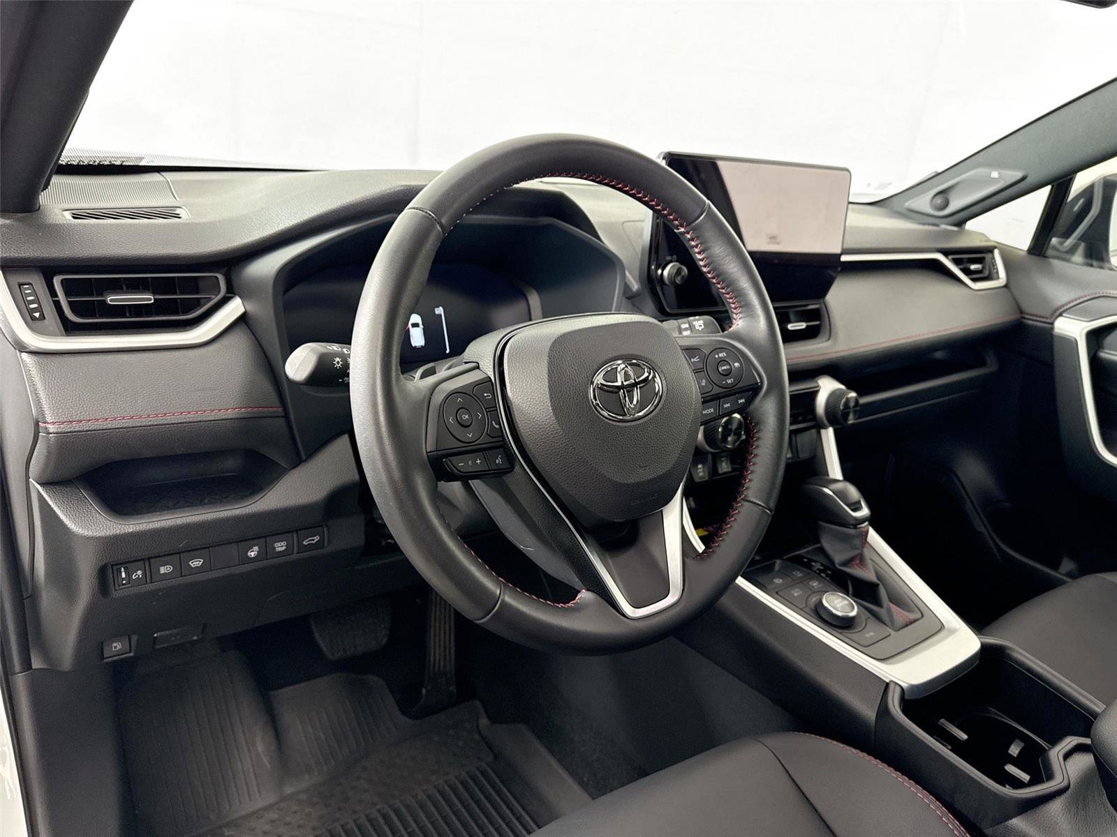 Certified 2025 Toyota RAV4 XSE image 13