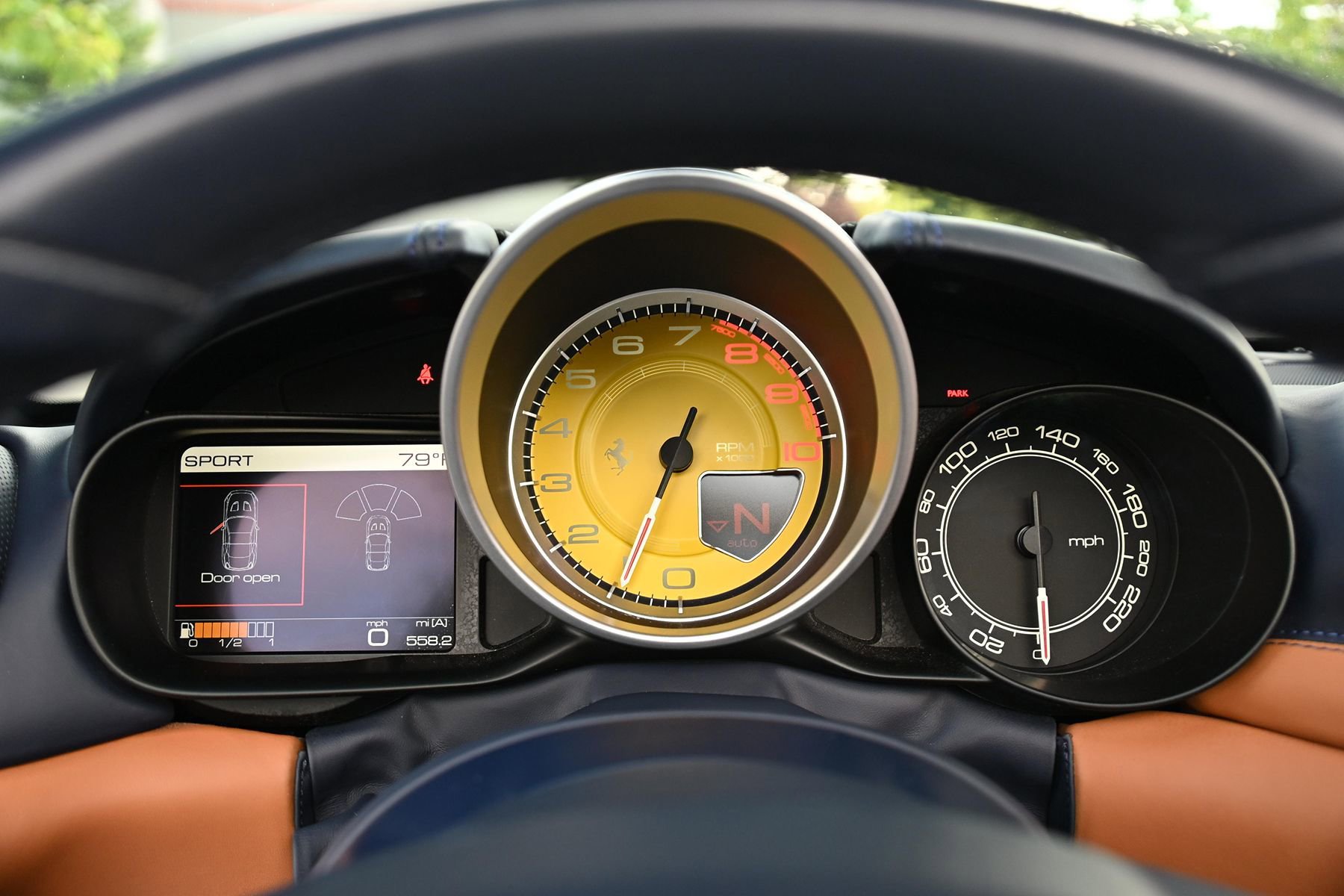 Used 2015 Ferrari California T RWD image 61