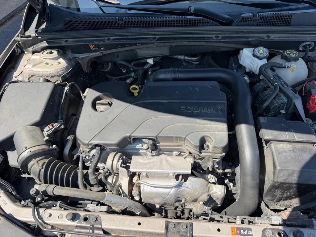 Used 2024 Chevrolet Malibu LT FWD image 13