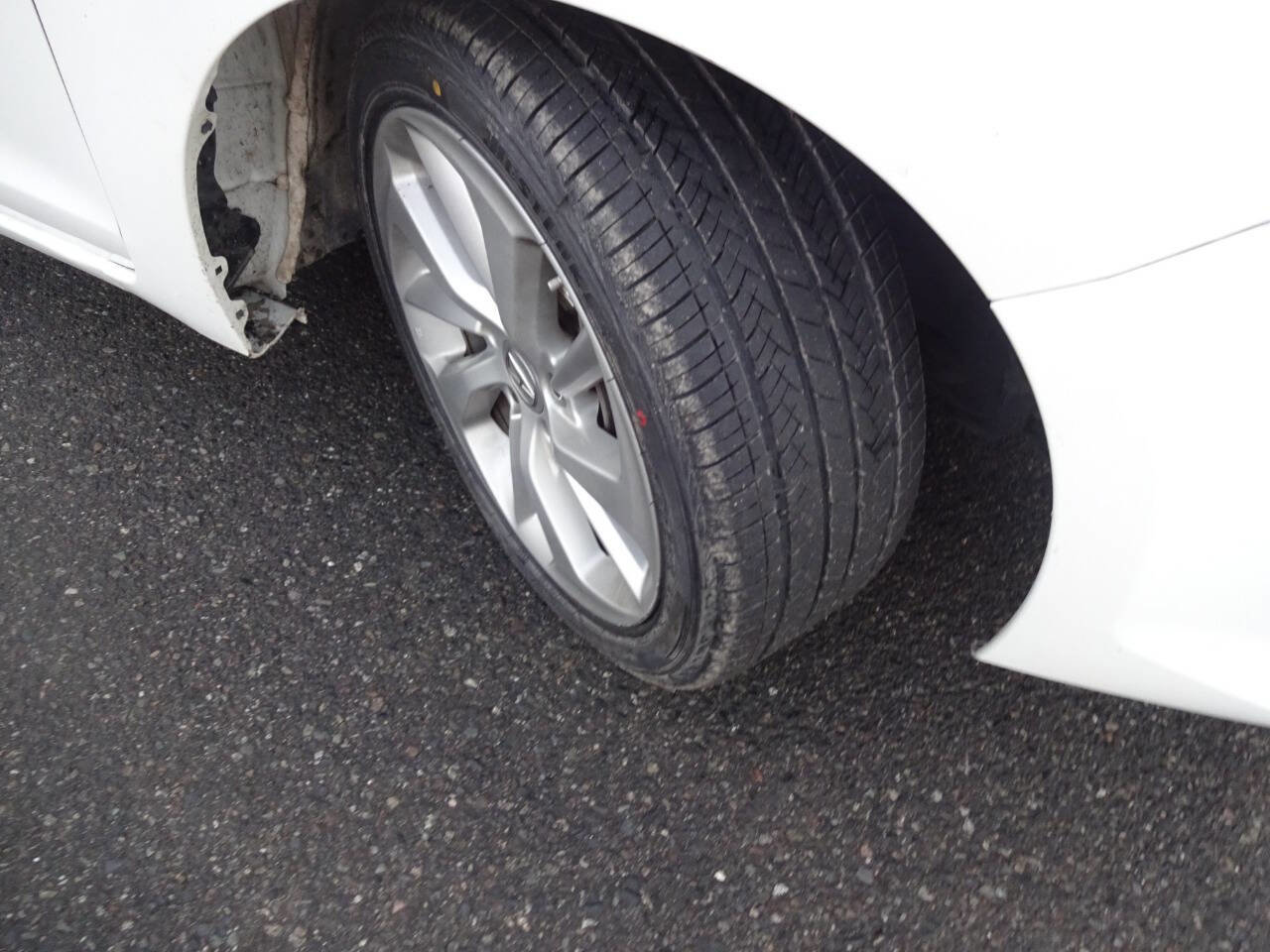 Used 2018 Acura ILX w/Tech 4dr Sedan w/Technology image 18