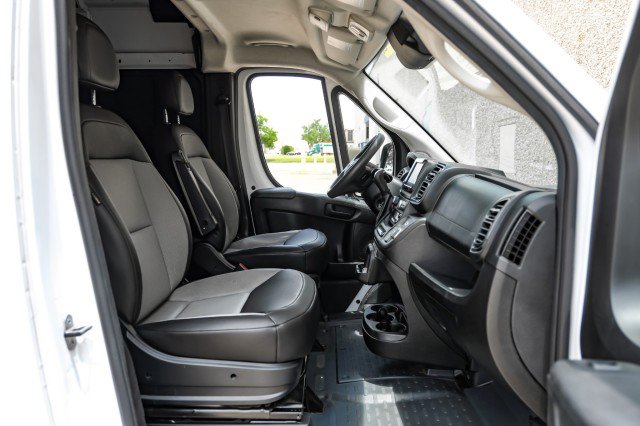Used 2024 RAM ProMaster 2500 w/ Convenience Group FWD image 26