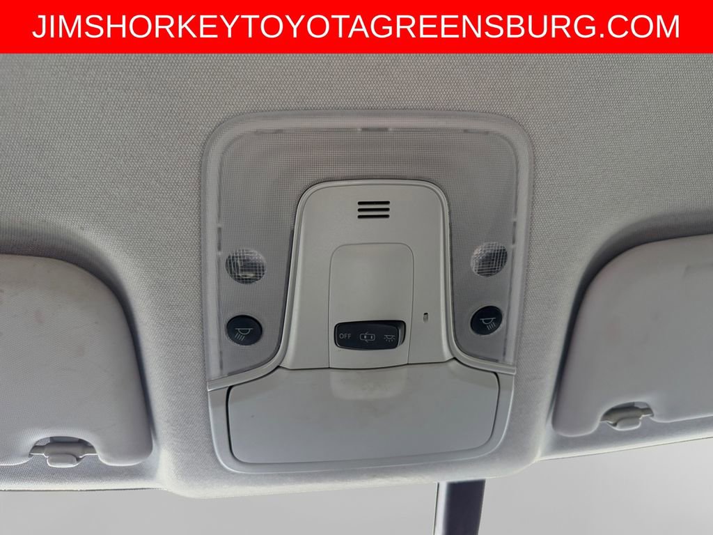 Used 2016 Toyota Prius Three FWD image 23