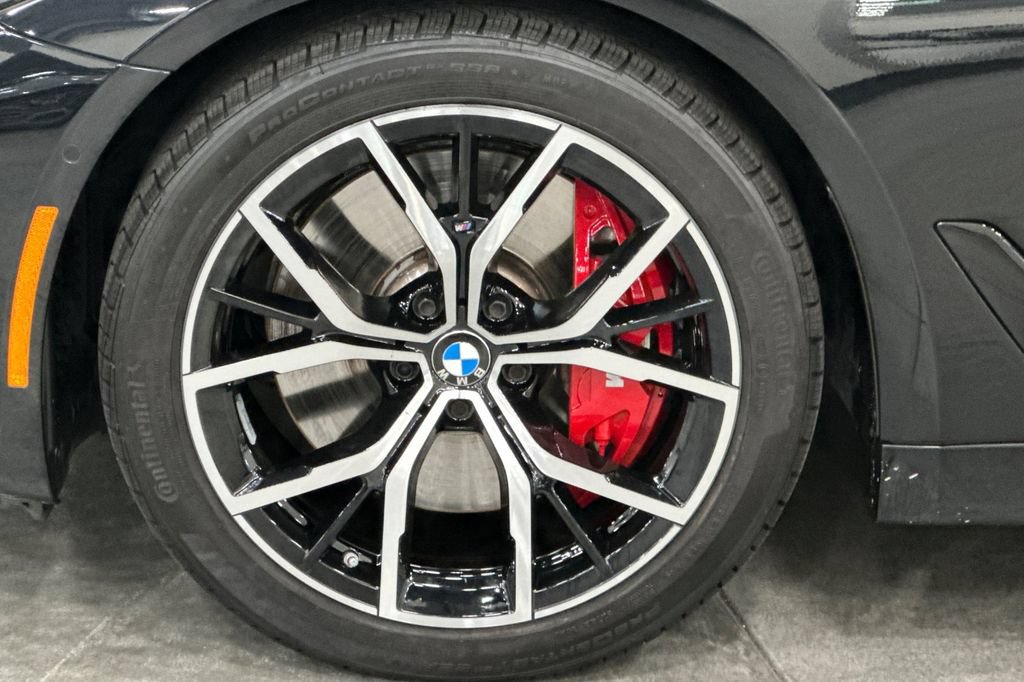 Used 2023 BMW 540i xDrive w/ M Sport Package AWD/4WD image 33