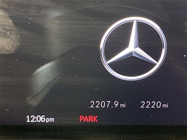 Used 2024 Mercedes-Benz GLB 250 image 18