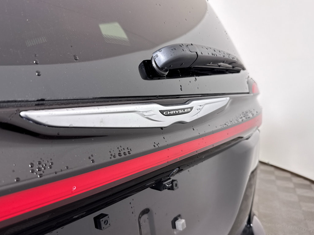 New 2026 Chrysler Pacifica Pinnacle image 29