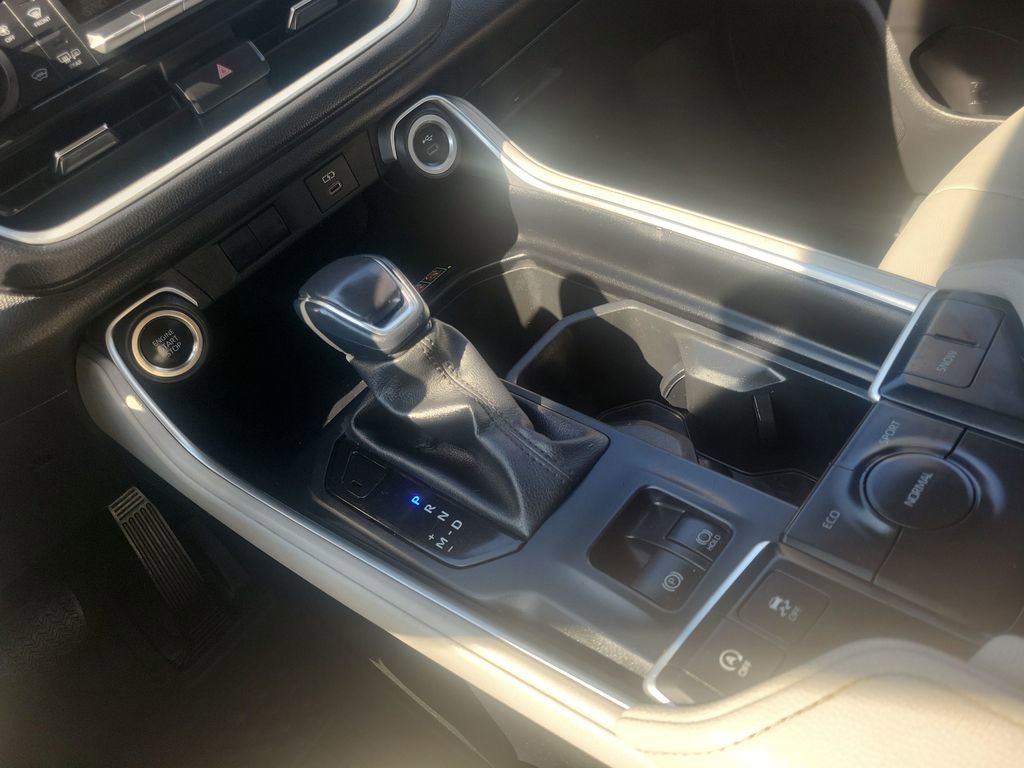 Used 2024 Toyota Grand Highlander XLE image 52