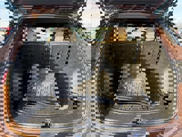 Used 2023 Chevrolet Blazer Premier w/ Driver Confidence II Package image 9