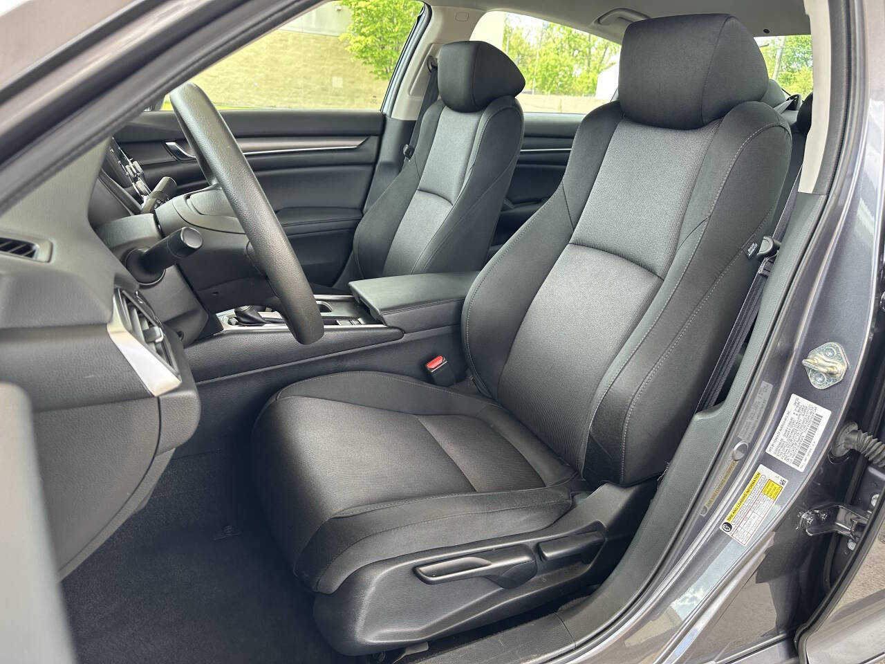 Used 2020 Honda Accord LX image 29