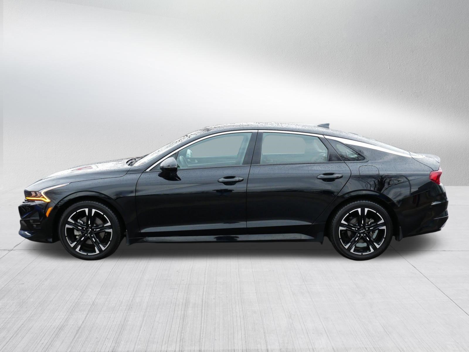 Used 2023 Kia K5 GT-Line image 4