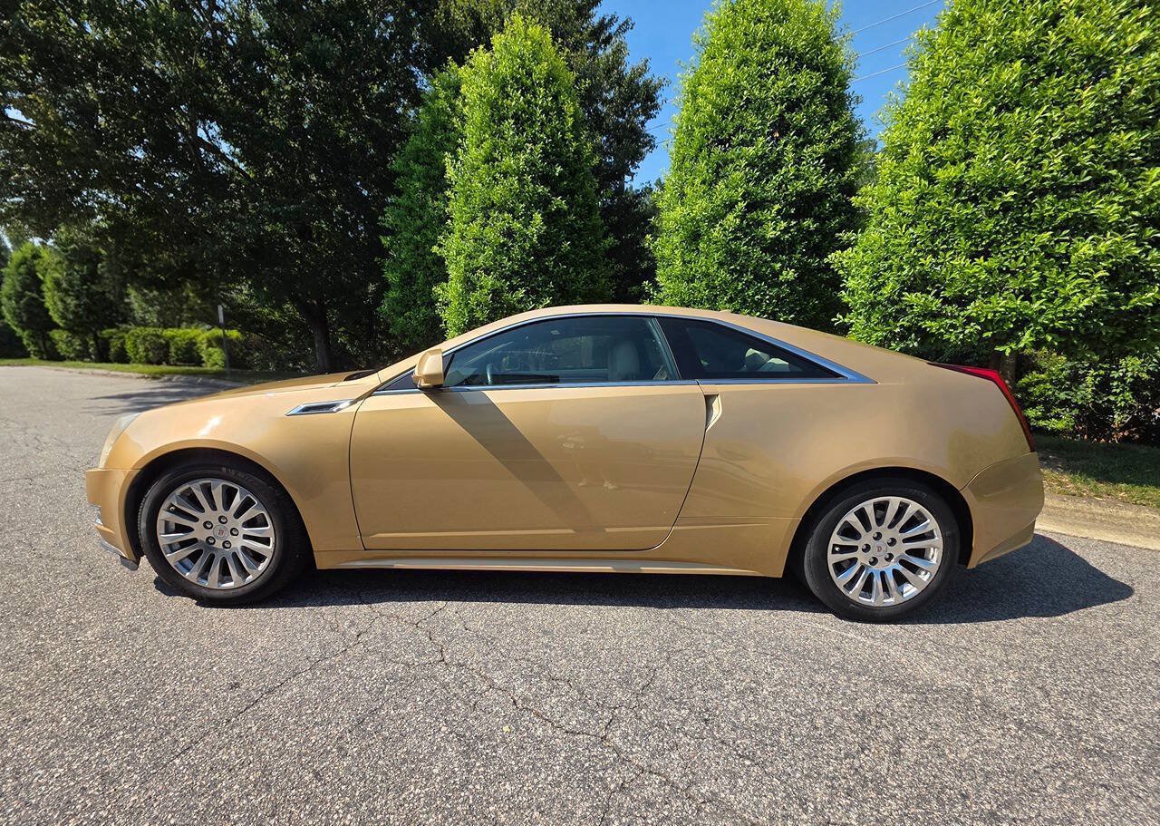 Used 2013 Cadillac CTS Performance RWD image 2