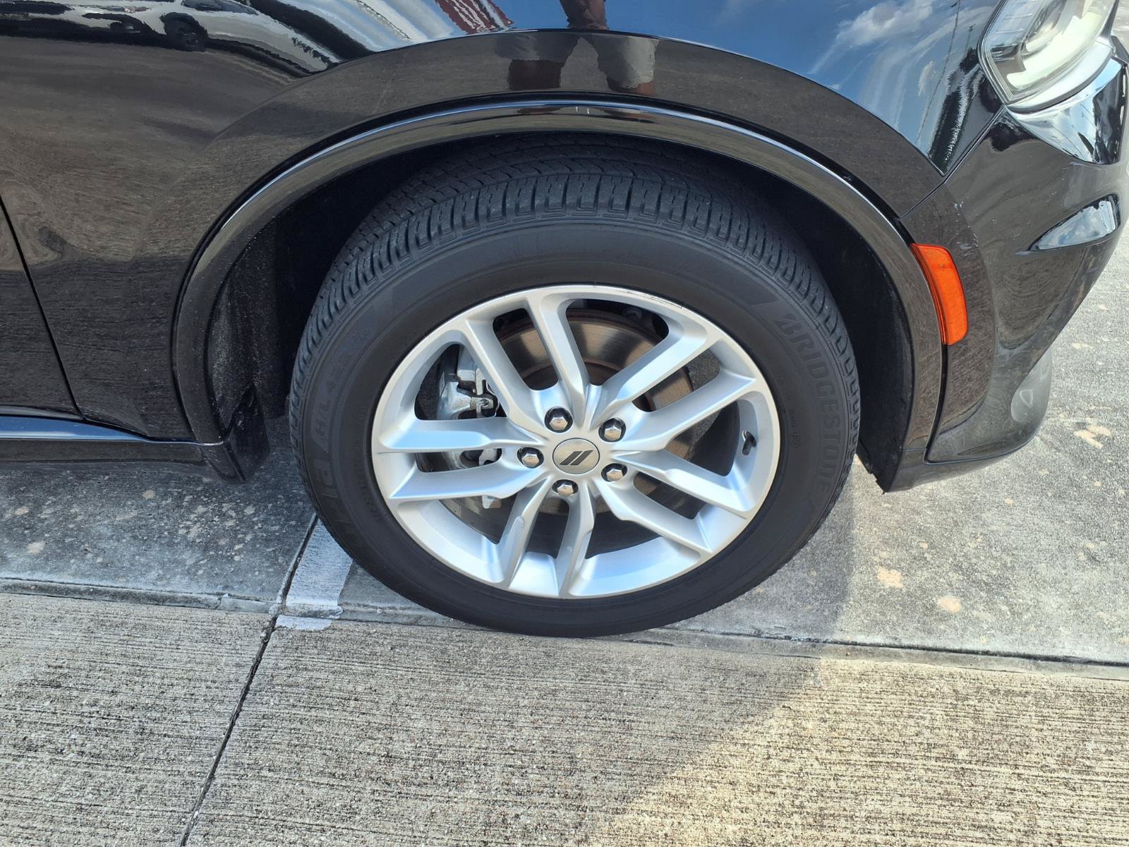 Used 2022 Dodge Durango GT RWD image 9