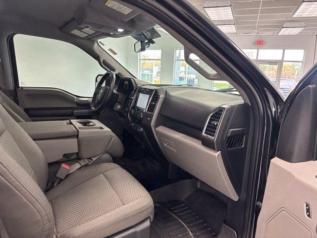 Used 2015 Ford F150 XLT w/ Equipment Group 302A Luxury AWD/4WD image 25