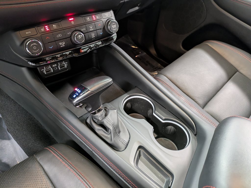 Used 2024 Dodge Durango GT image 13