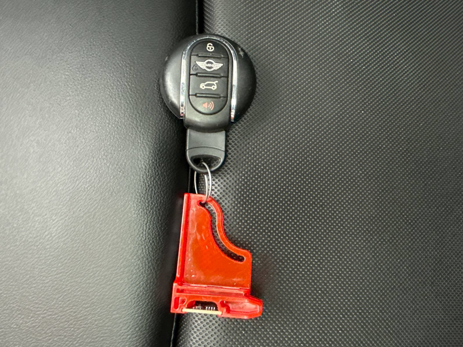 Used 2015 MINI Cooper S FWD image 47