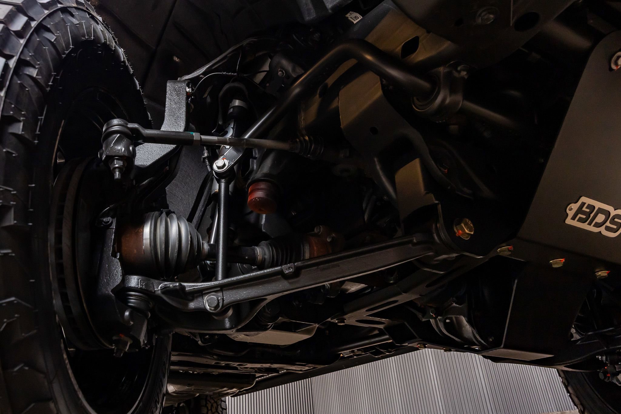 Used 2025 GMC Sierra 2500 AT4X image 14