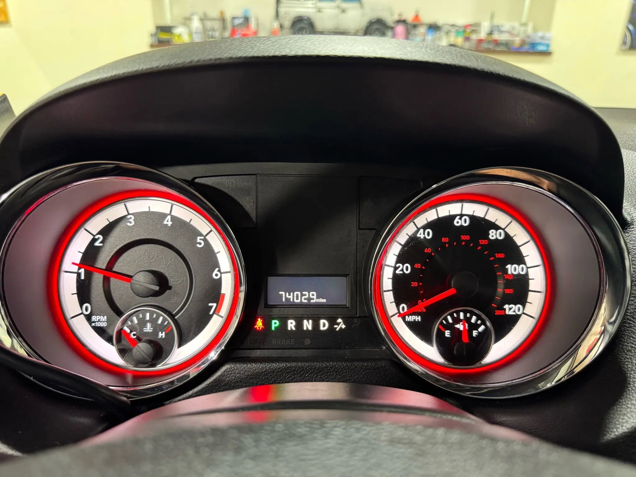 Used 2018 Dodge Grand Caravan SE image 46