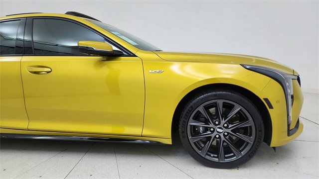 Used 2025 Cadillac CT5 V w/ Technology Package image 8