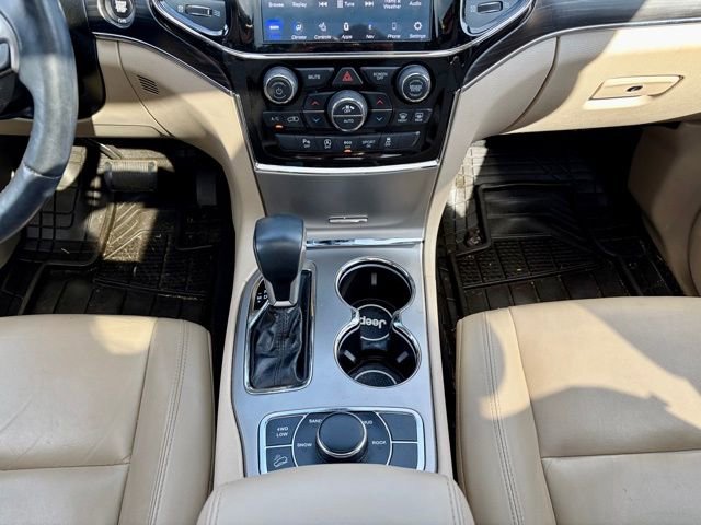 Used 2021 Jeep Grand Cherokee Limited w/ Sun & Sound Group image 24