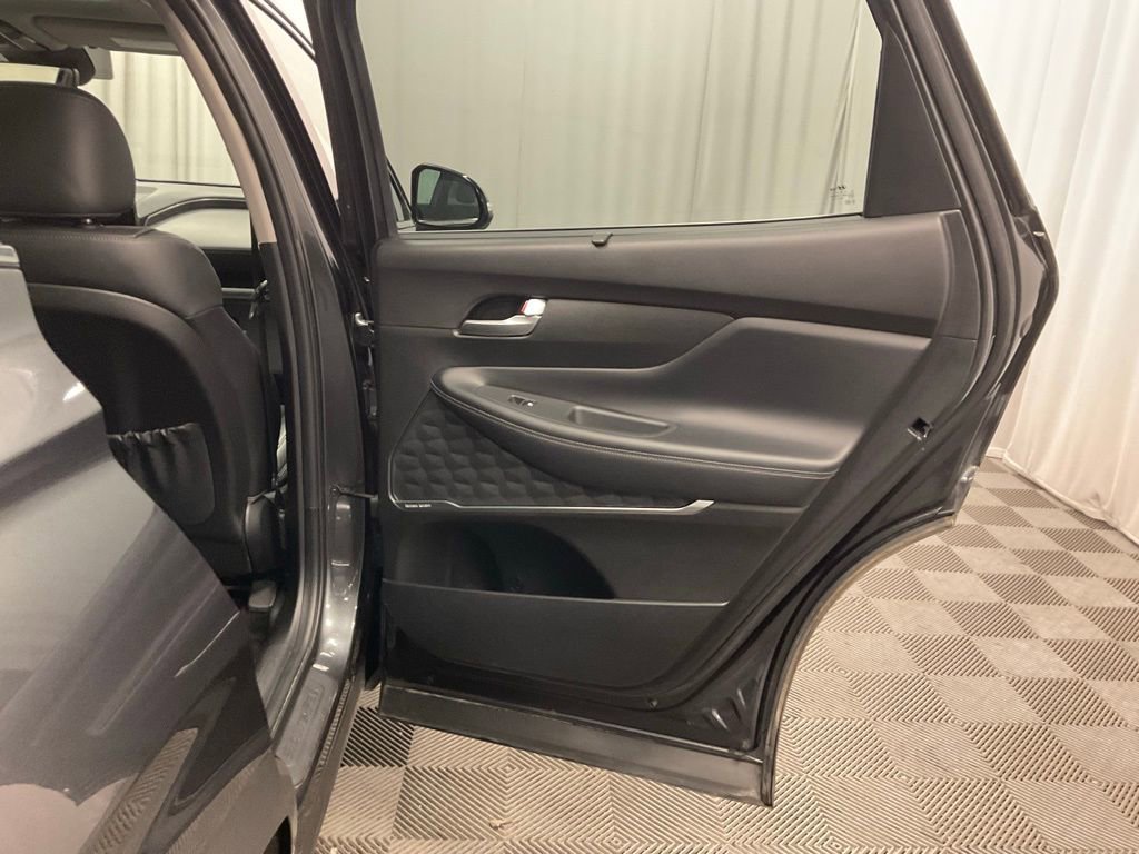 Used 2023 Hyundai Santa Fe SEL w/ Premium Package image 27