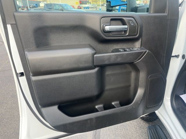 Used 2024 Chevrolet Silverado 2500 Custom w/ Custom Value Package image 21
