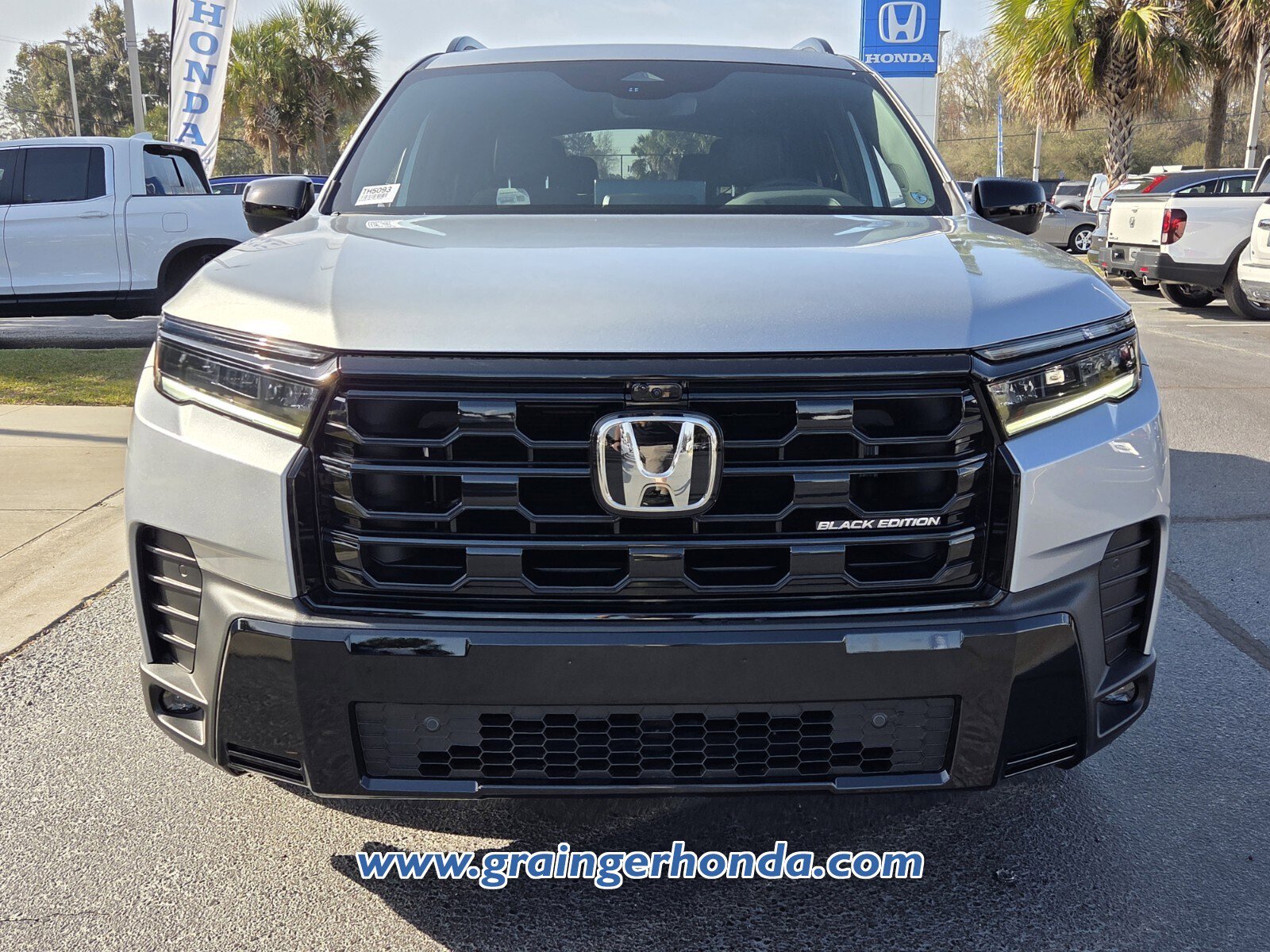 New 2026 Honda Pilot Black Edition image 2