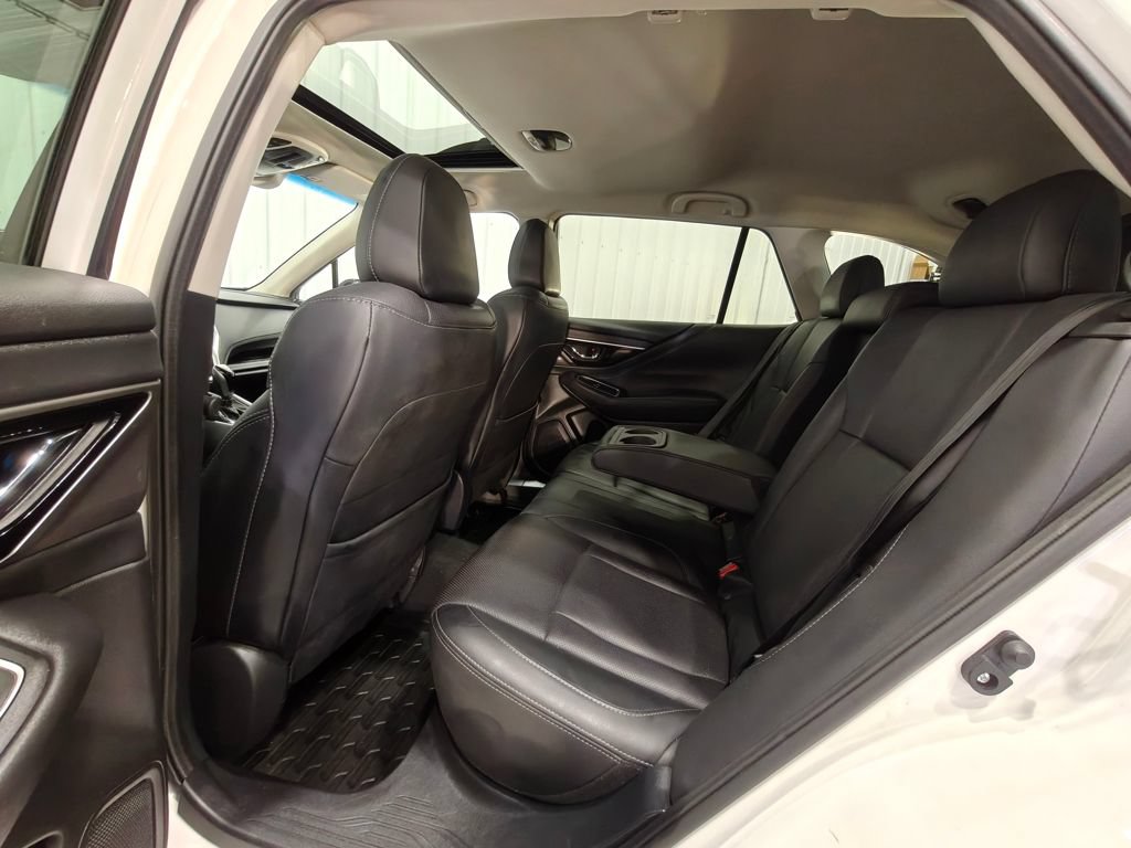 Used 2022 Subaru Outback Limited XT w/ Tech Package 3 AWD/4WD image 28