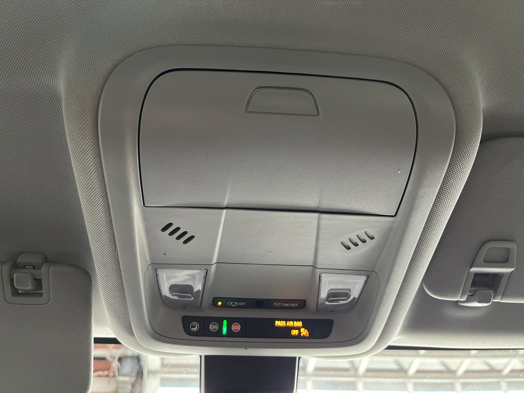 Used 2024 Chevrolet Equinox LT FWD image 25
