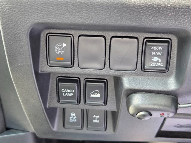 Used 2022 Nissan Frontier PRO-4X AWD/4WD image 26