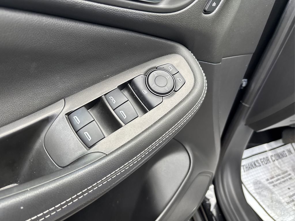Certified 2024 Buick Encore GX Avenir image 32