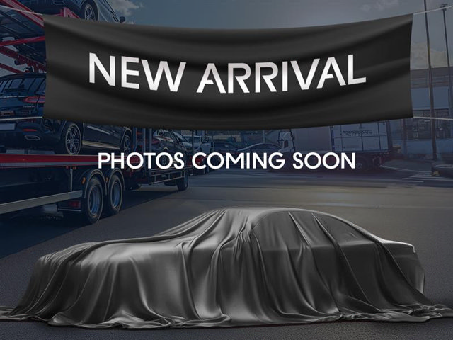 Used 2024 Hyundai Palisade Limited FWD image 2