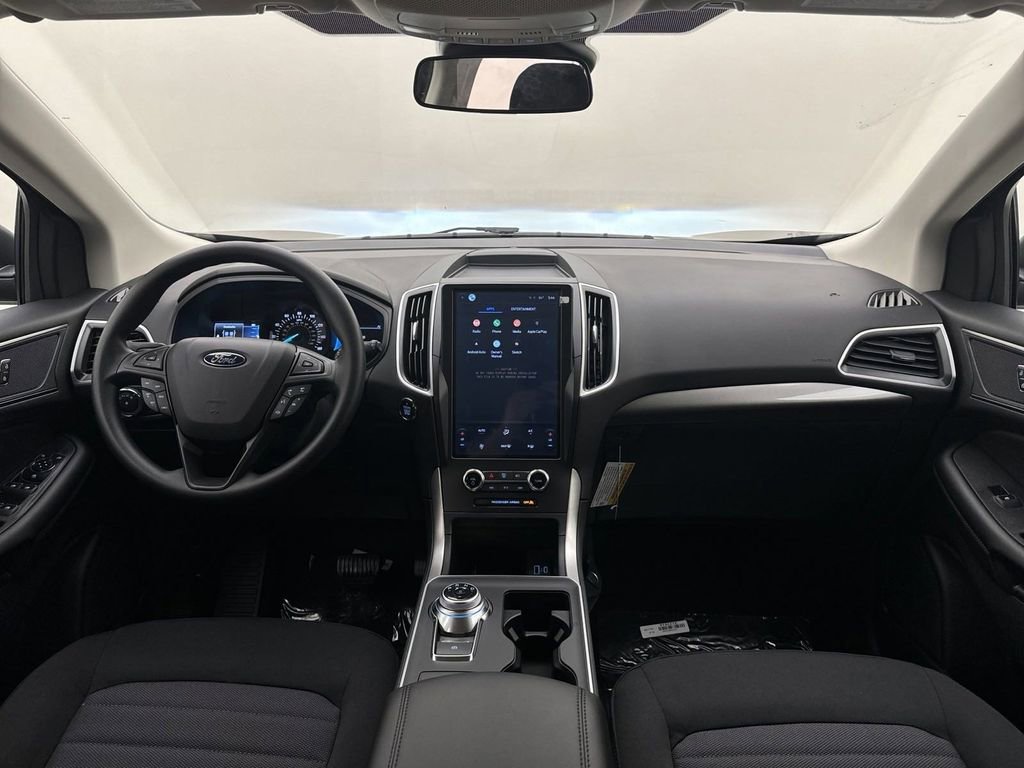 New 2024 Ford Edge SE image 5