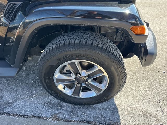 Used 2019 Jeep Wrangler Unlimited Sahara image 5