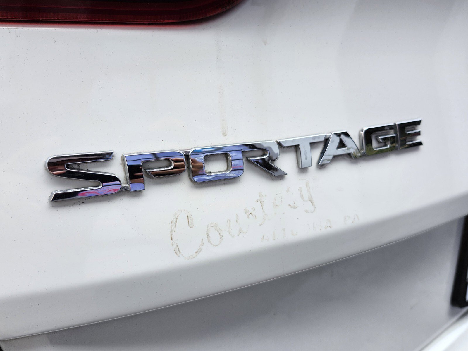 Used 2017 Kia Sportage LX image 9