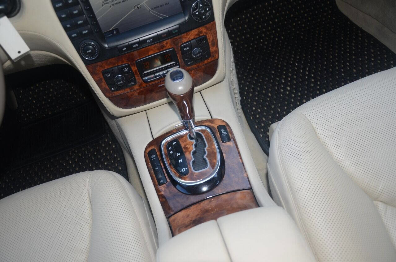 Used 2005 Mercedes-Benz S 600 image 29