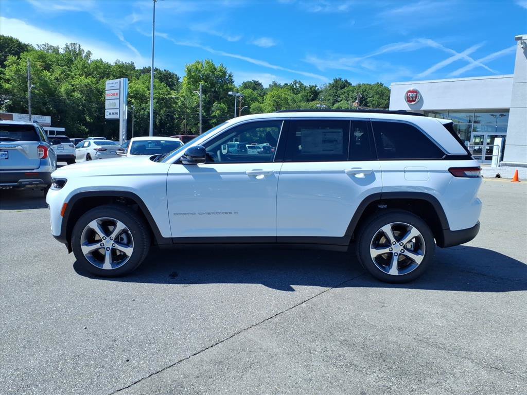 New 2026 Jeep Grand Cherokee Limited AWD/4WD image 7
