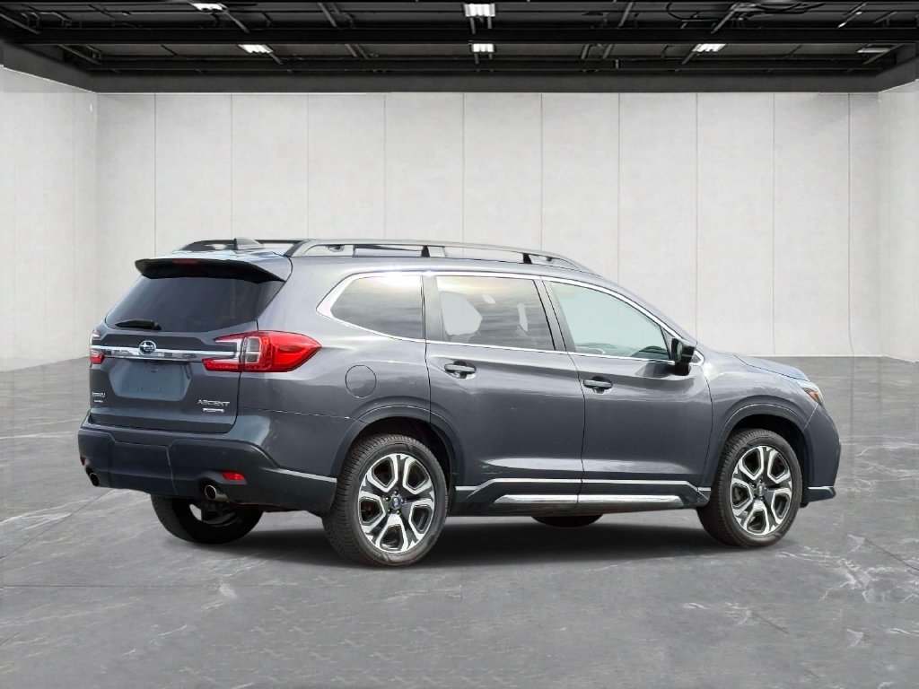 Used 2024 Subaru Ascent Limited AWD/4WD image 5