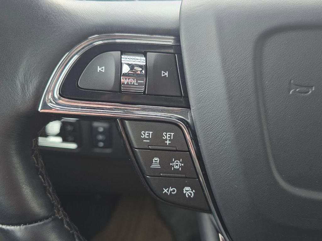 Used 2024 Lincoln Navigator L Reserve image 75