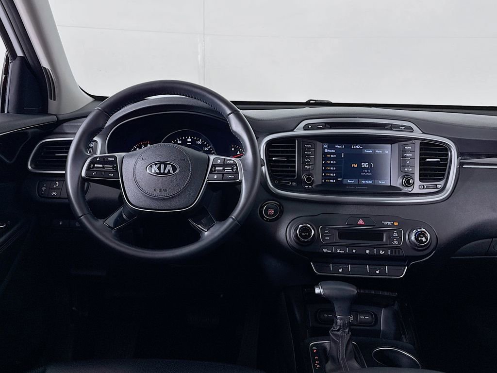 Used 2019 Kia Sorento EX FWD image 11