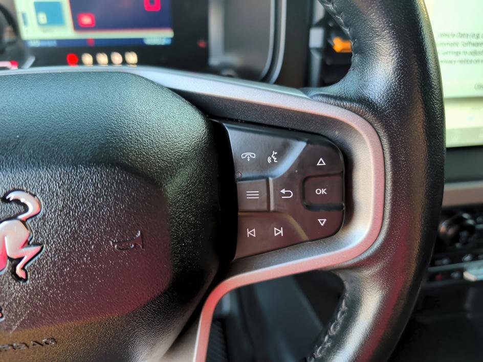 Used 2022 Ford Bronco Badlands image 20