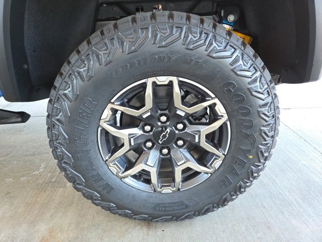 New 2026 Chevrolet Colorado ZR2 w/ Technology Package image 76