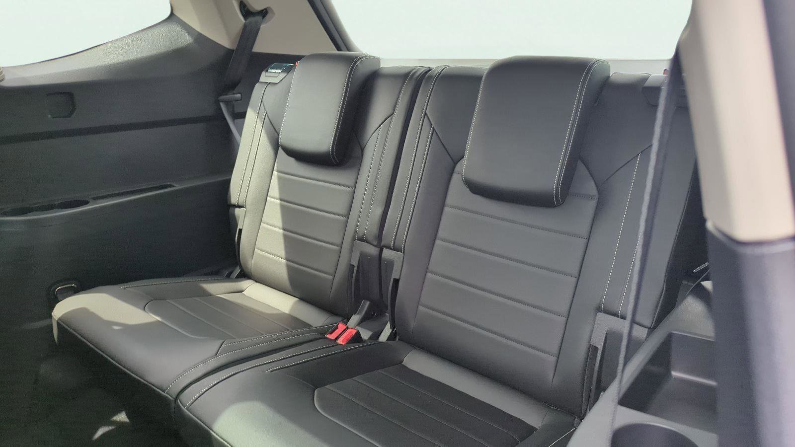 New 2026 Volkswagen Atlas SEL image 14