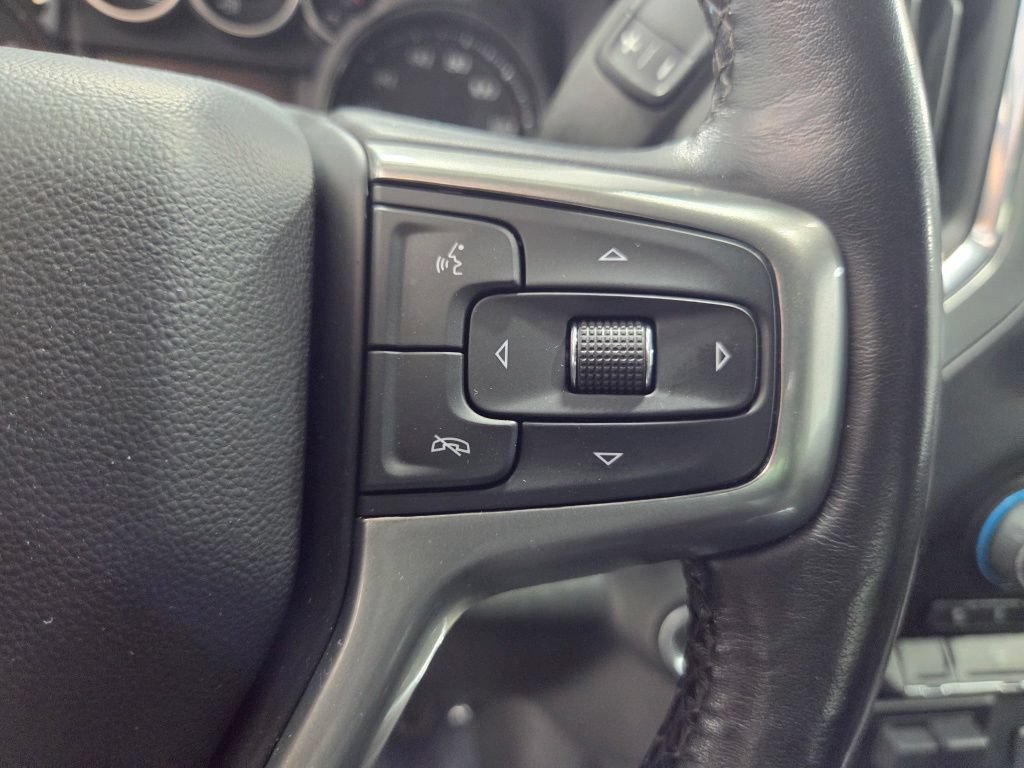 Used 2022 Chevrolet Silverado 2500 LTZ AWD/4WD image 36