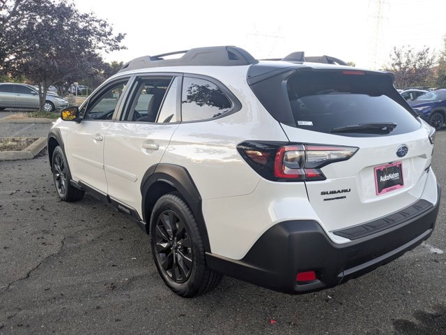 Used 2025 Subaru Outback Onyx Edition XT AWD/4WD image 9