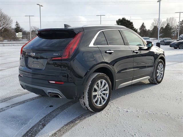 Certified 2022 Cadillac XT4 Premium Luxury w/ Safety Alert Package image 3