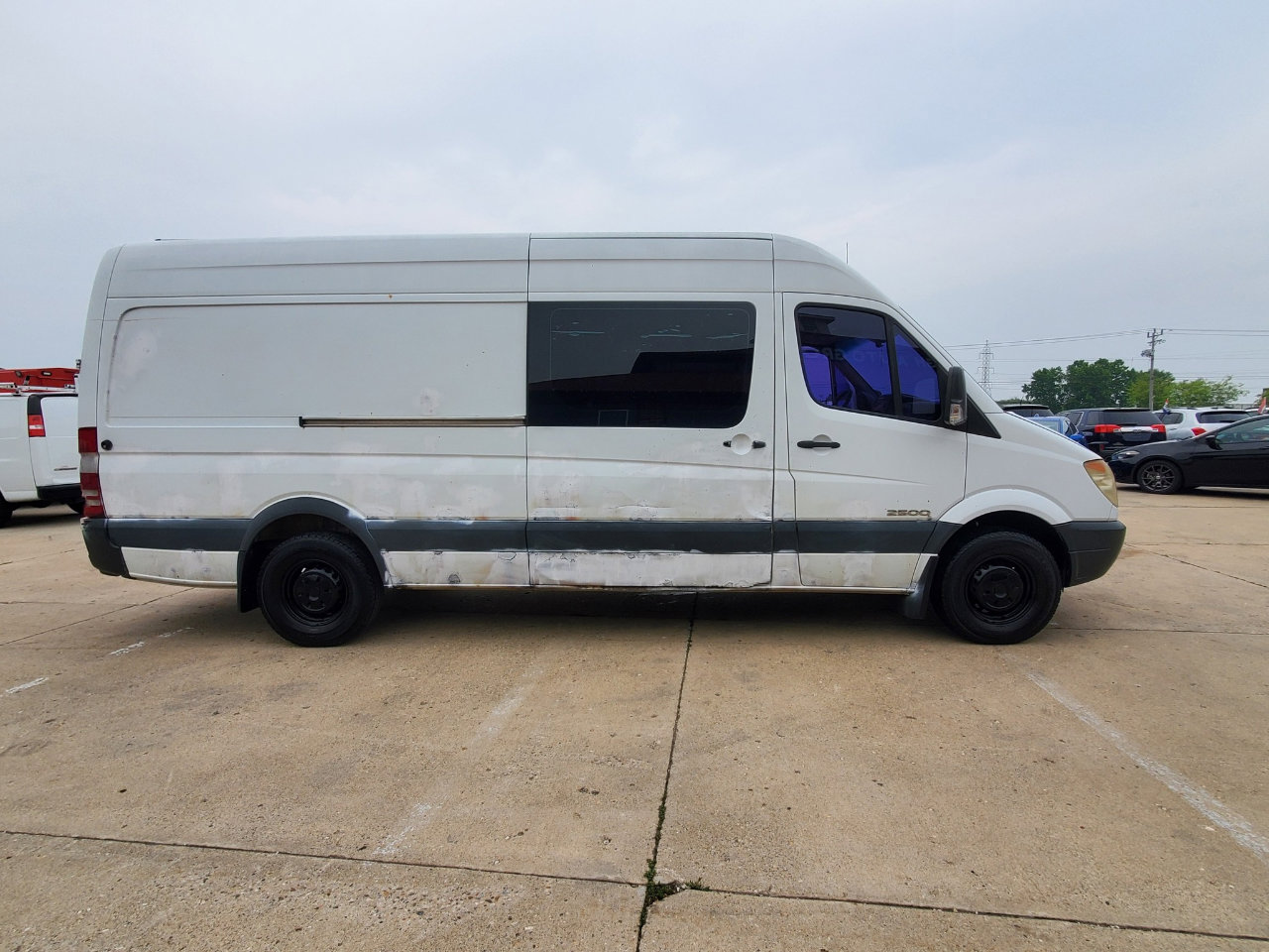 Used 2008 Dodge Sprinter 2500 image 5