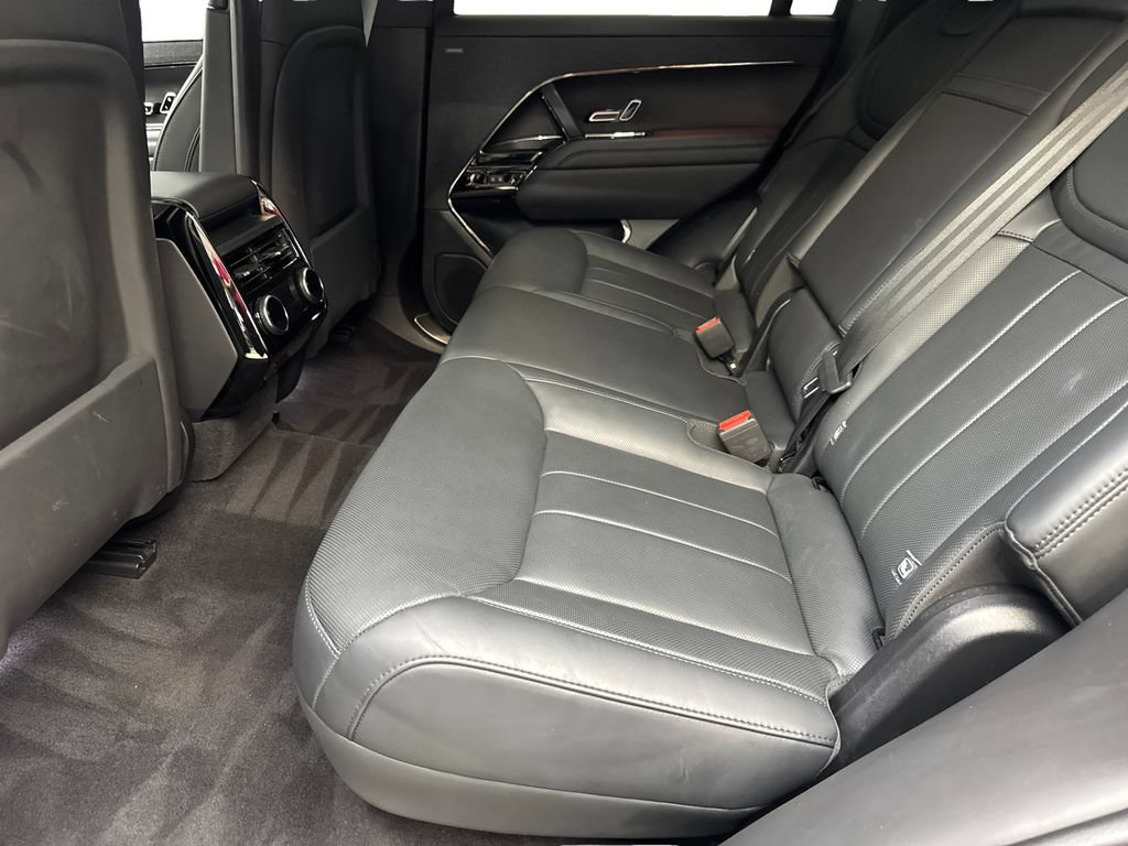 Used 2023 Land Rover Range Rover Sport SE AWD/4WD image 32