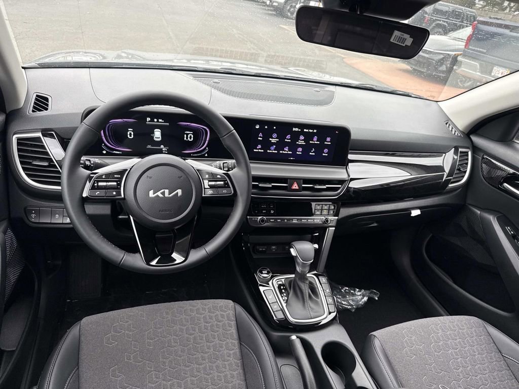 New 2026 Kia Seltos S AWD/4WD image 6