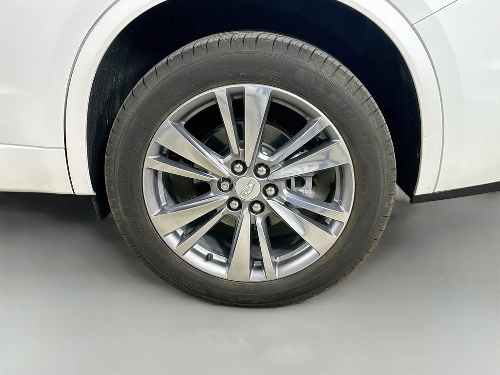 Certified 2024 Cadillac XT6 Premium Luxury w/ LPO, Floor Liner Package AWD/4WD image 39
